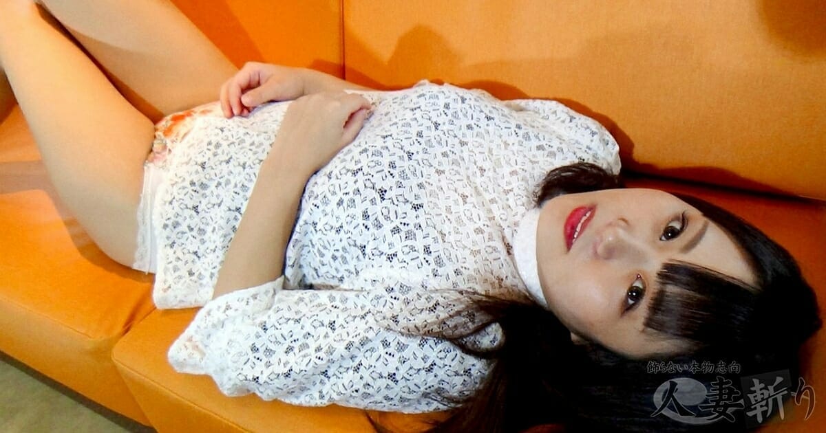 柏野 夢乃　旦那では物足りなくて他人棒を求める清楚でエッチな人妻