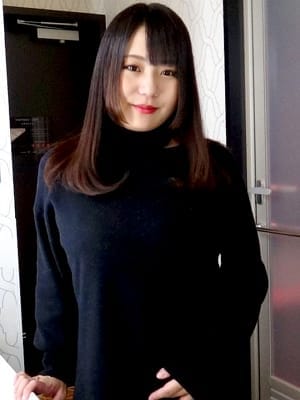 子供を保育園に預けてホテルに来たエッチな人妻