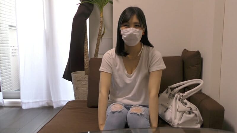 素人　本物カップル！彼氏の見ている前でセックスして興奮する彼女【表紙】