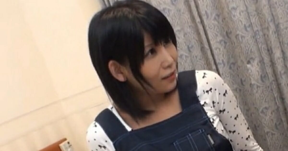 蓮見ゆうか とても熟女とは思えないイヤらしいボディをした人妻