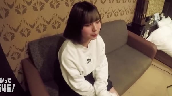 ナンパされホテルにやって来たエッチなお姉さん